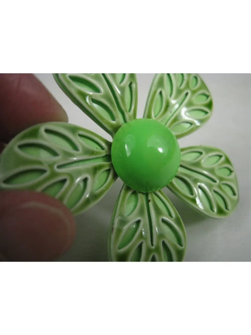 Vintage 1960s Green Enamel Flower Leaf Brooch Pin MOD Mid Century Statement